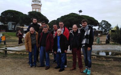 Los residentes de la R.G.A. ‘El Cristo Roto’ visitan el Belén Viviente de Corrales y el Belén Viviente de Mazagón