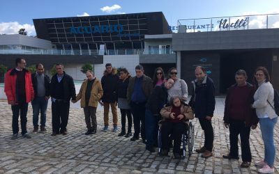 Visita de la Residencia de Gravemente Afectados ‘El Cristo Roto’ al Acuario de la capital hispalense